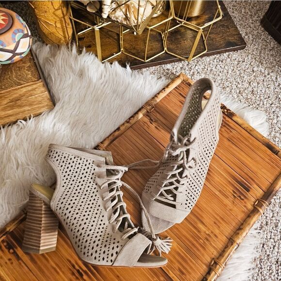 Marc Fisher Satire Lace Up Suede Leather Sandal. - Picture 8 of 14